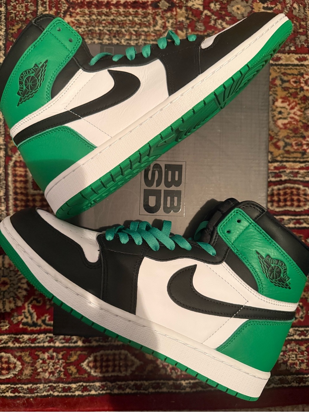 Jordan 1 Retro High OG Lucky Green - White/Black/Green